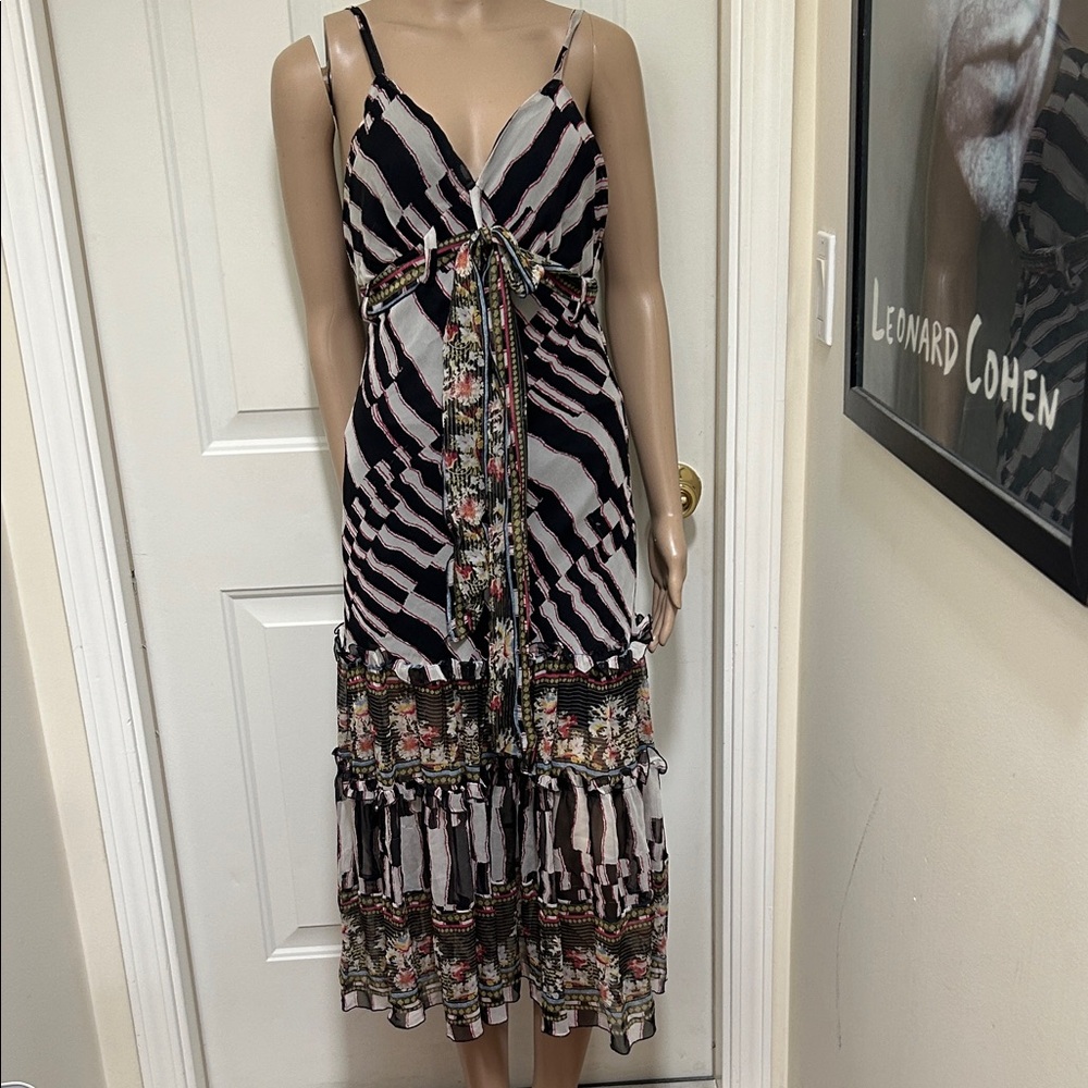VTG Diane Von Furstenberg Black & White Stripe Floral Tiered Empire Waist Dress